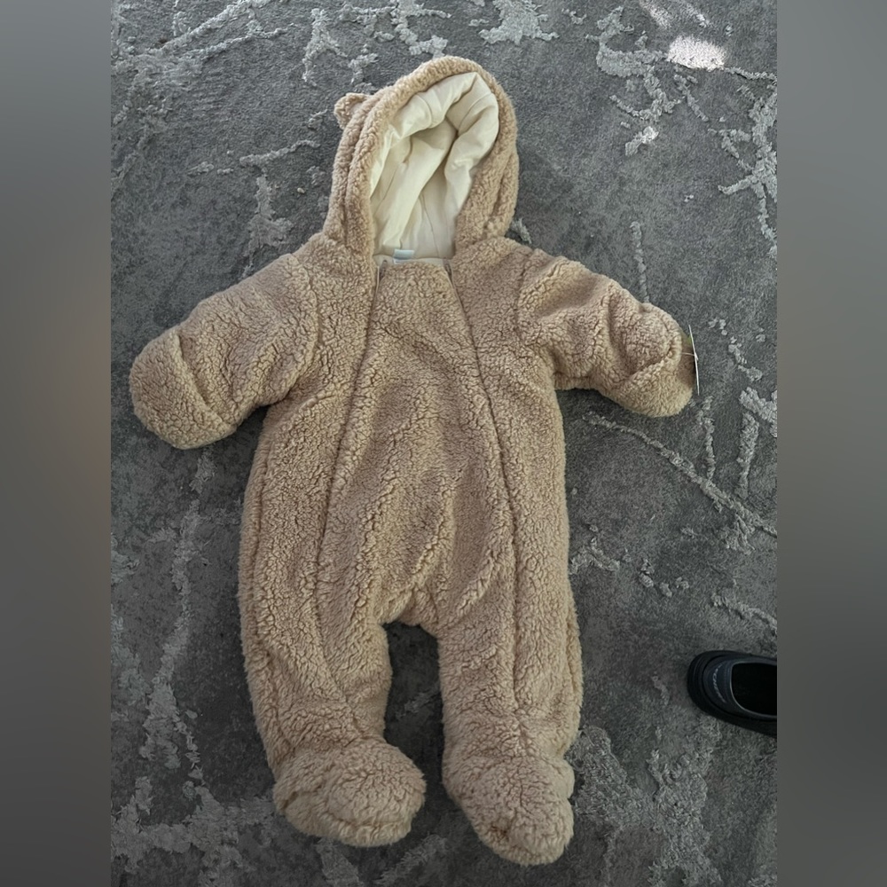 Suit warmout